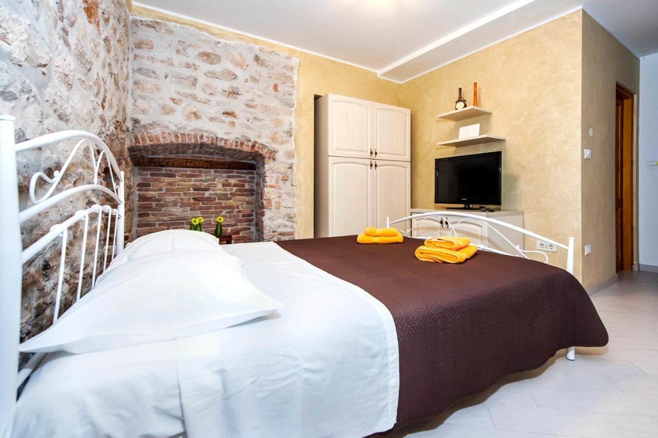 Studio Deamicis Of Downtown Rovinj Apartment ภายนอก รูปภาพ